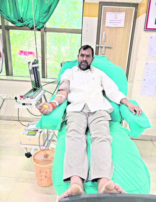 రక్తం ఇద్దాం..ప్రాణం పోద్దాం 2