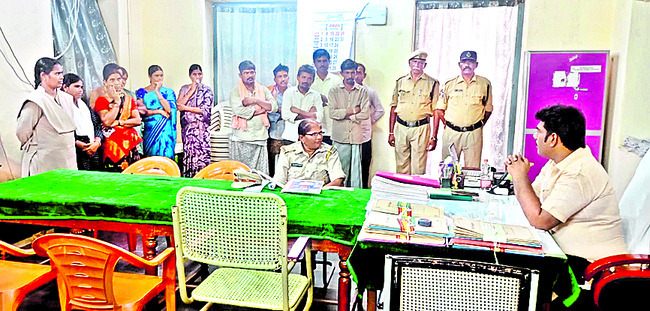 నాటుసారా తయారీదారులపై చర్యలు 1