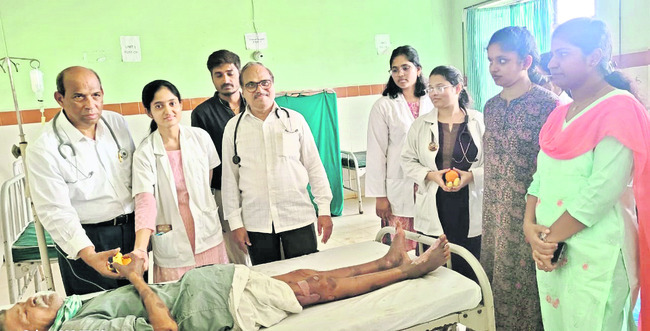 సామూహిక అక్షరాభాస్యం 1