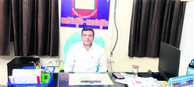 ఆస్పత్రిలో రోగి భర్త ఆత్మహత్య 2