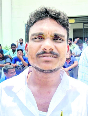 మా పొట్ట కొట్టారు 1