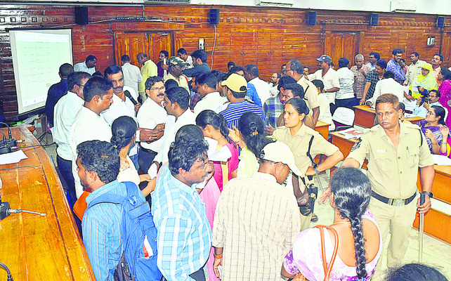ముగిసిన టీచర్ల బదిలీ కౌన్సెలింగ్ 1