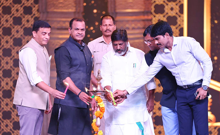 Grand Gaddar film Awards Ceremony At Hyderabad Photos4