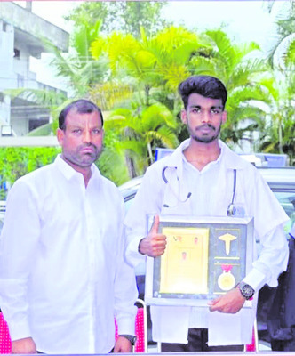 నడిపించిన నాన్న7