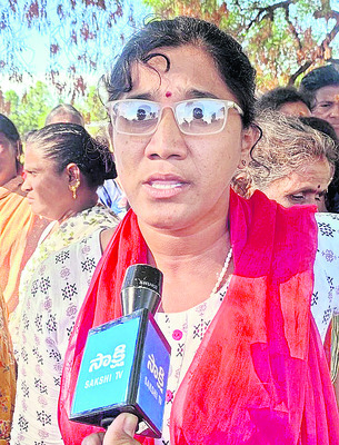 నాగాలమ్మ ఆలయం నేలమట్టం
3