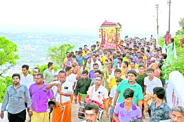 తిరుమల పయనం 1