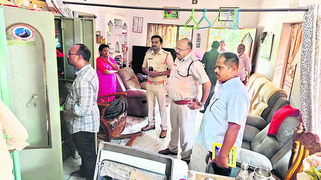 ప్రకాష్నగర్లో చోరీ 1