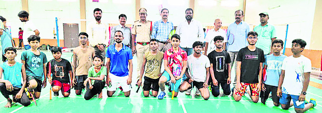 నిబంధనలు పాటించాలి2