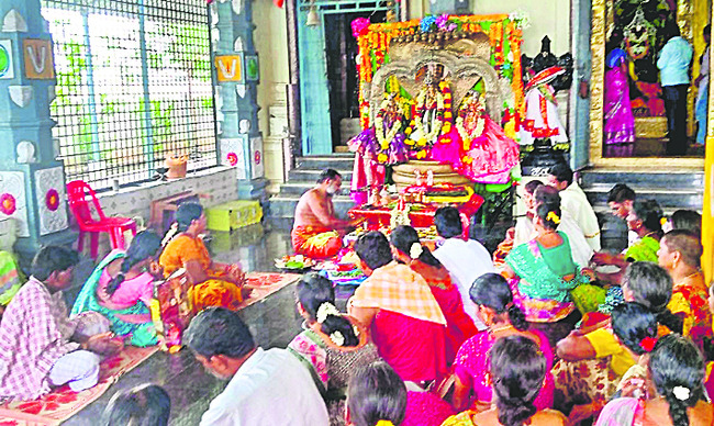 వైభవంగా మల్లాది వెంకన్న శాంతి కల్యాణం 2