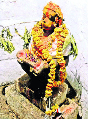 అరుదైన యోగ రామాలయం2