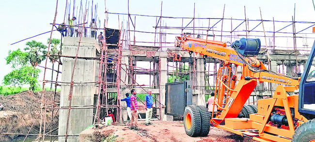 వంతెన అంతేనా..?1
