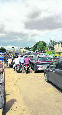 గేట్లు పడితే అంతే సంగతులు3