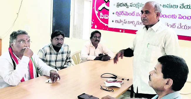 మున్సిపల్ కార్మికులకు అన్యాయం 1