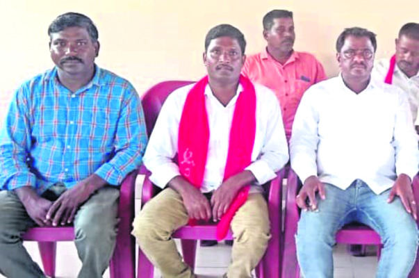 మహాధర్నాను విజయవంతం చేయాలి 2