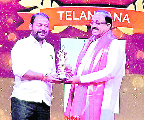 ఉపాధ్యాయులకు పదోన్నతులు కల్పించాలి2