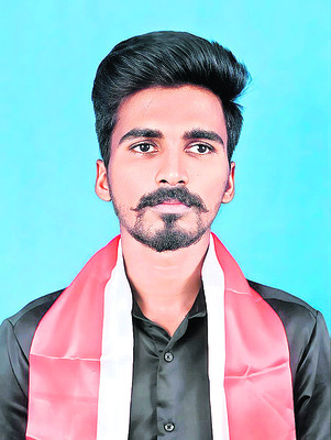 ముక్కంటీశుని ఆలయం కిటకిట9