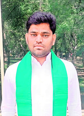 ముక్కంటీశుని ఆలయం కిటకిట6