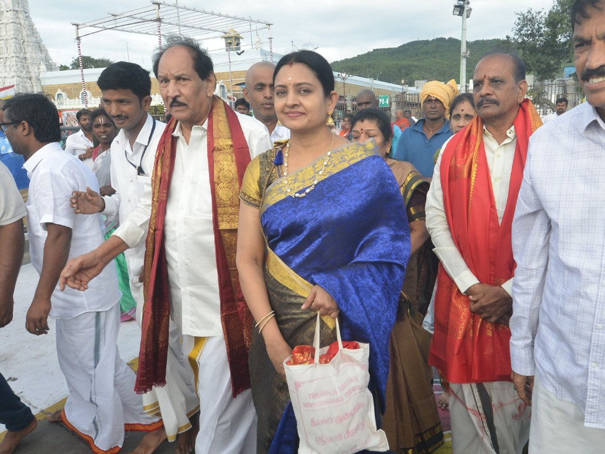 Actresses Roja,Meena And Indraja Visit Tirumala Temple Photos11