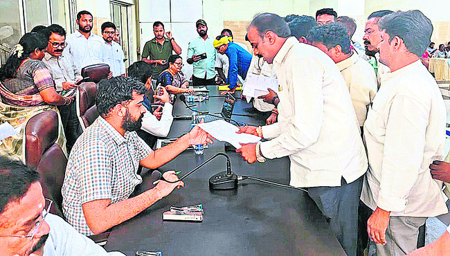 వైఎస్సార్‌సీపీలోకి టీడీపీ నేత 1