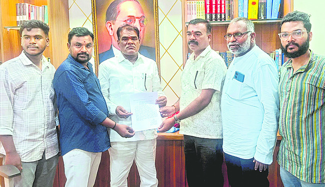 మల్లన్న ఆలయంలో వేలం పాట 1