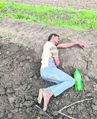 నదిలో పడి బీహర్ యువకుడి మృతి3