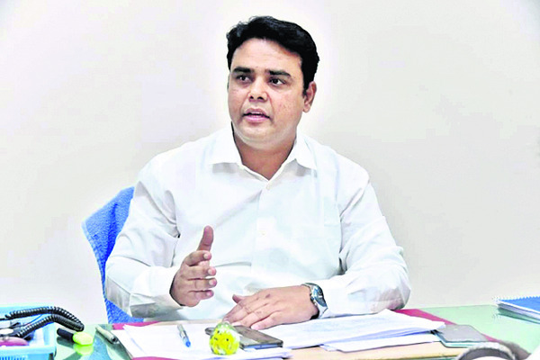 యూరియా కోటాలో కోత!1
