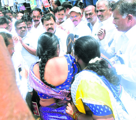 ఆర్ఎంపీ, పీఎంపీలపై దాడులు ఆపాలి1
