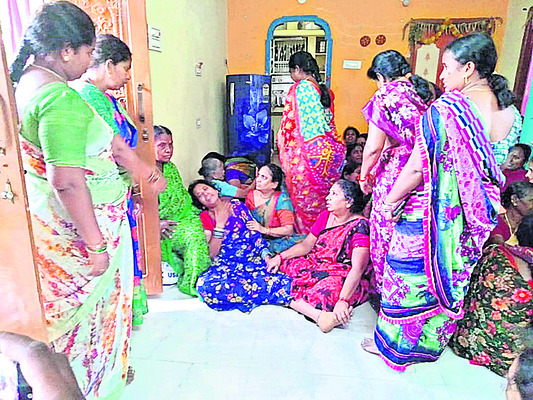 నమిలిగొండలో విషాదఛాయలు1