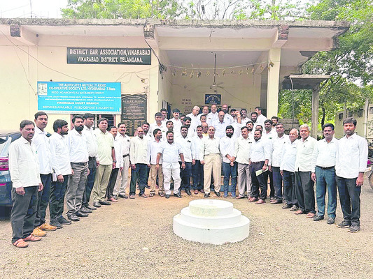 కమ్మేసిన పొగమంచు
2