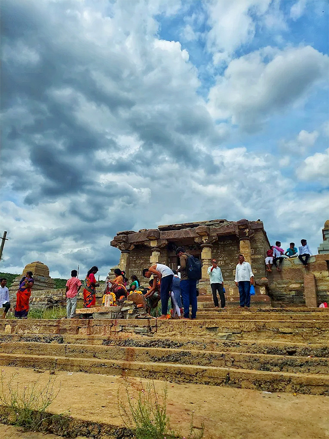 Sangameswara temple is a Hindu temple in the Nandyal district15