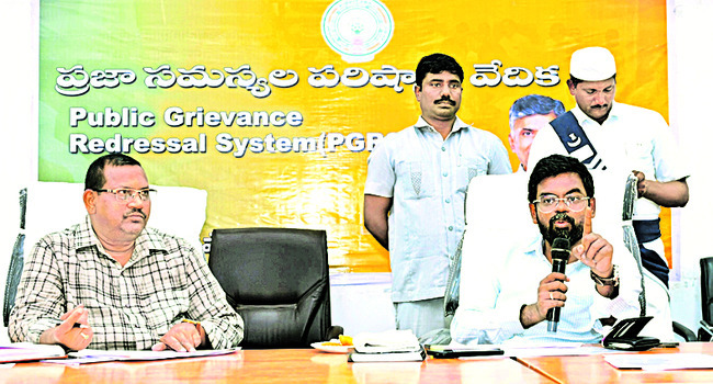 గృహనిర్మాణాలు వేగవంతం కావాలి 3
