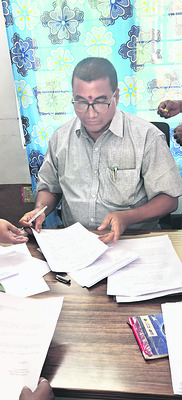 డీపీఆర్వోగా బాలామాన్సింగ్ బాధ్యతల స్వీకరణ 1