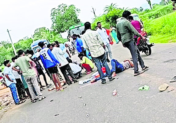 త్రుటిలో తప్పిన పెనుప్రమాదం1