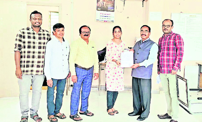 వైద్యకళా శాలలకు1