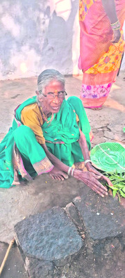 శతాధిక వృద్ధురాలు మృతి1