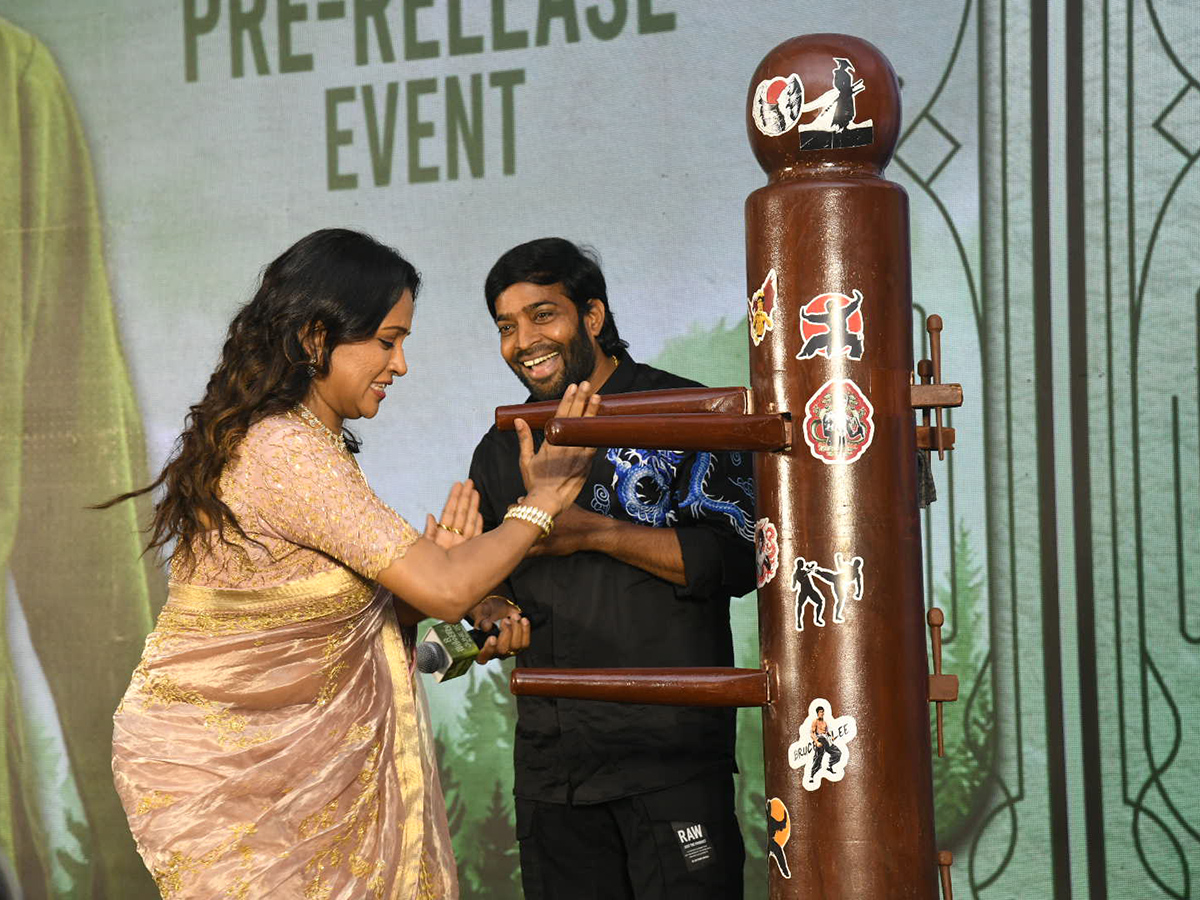 Ananthika 8 Vasantalu Pre-Release Event Photos8