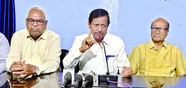 కృష్ణా నదిలో మహిళ గల్లంతు2
