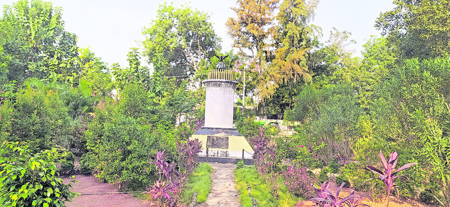 ఉద్యమంలో ముగిసిన గాజర్ల కుటుంబ ప్రస్థానం2