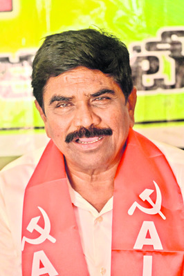 బహిష్కరిస్తే జైలుపాలు1