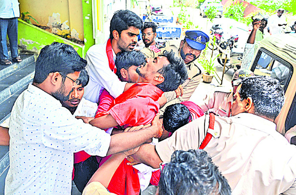 ఈడ్చి పడేశారు!2