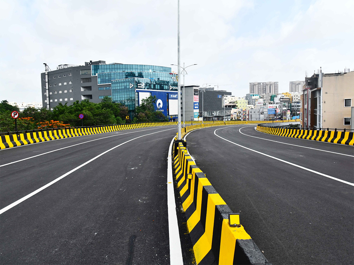 Hyderabad : PJR Flyover Connecting Kondapur and Gachibowli Photos3