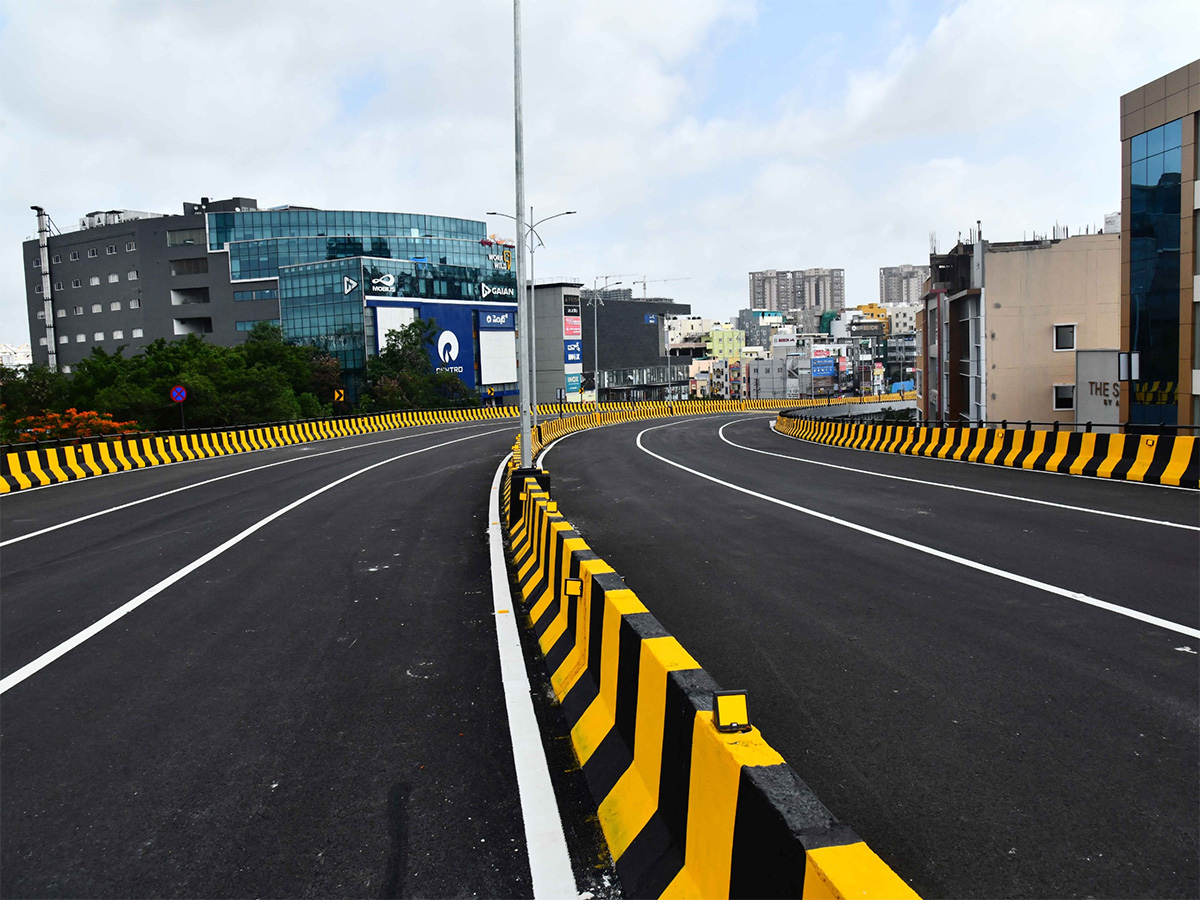 Hyderabad : PJR Flyover Connecting Kondapur and Gachibowli Photos9