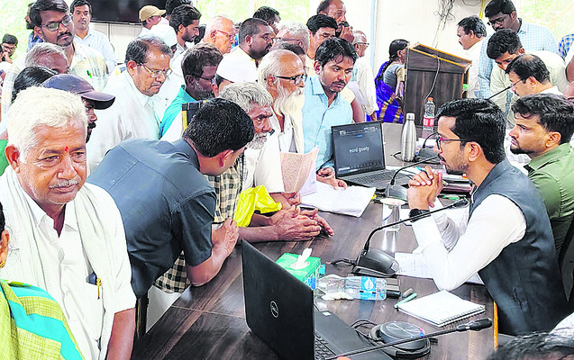 నేడు గుత్తిలో ‘పరిష్కార వేదిక’ 1