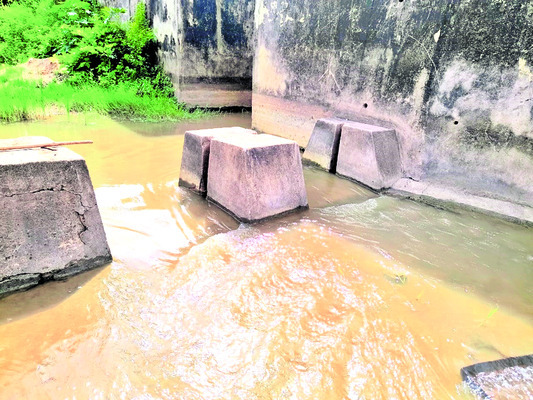 మట్టి కోసం బరి తెగింపు! 2