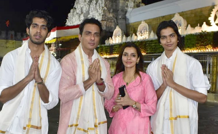 Actor Sonu Sood visits Lord Sri Venkateswara Swamy Temple With Family Photos5