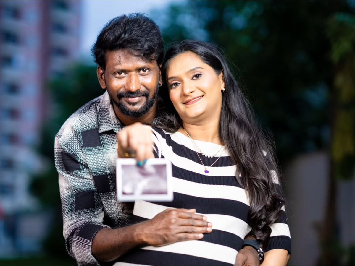 Comedian Mahesh Vitta tells good news (photos)4