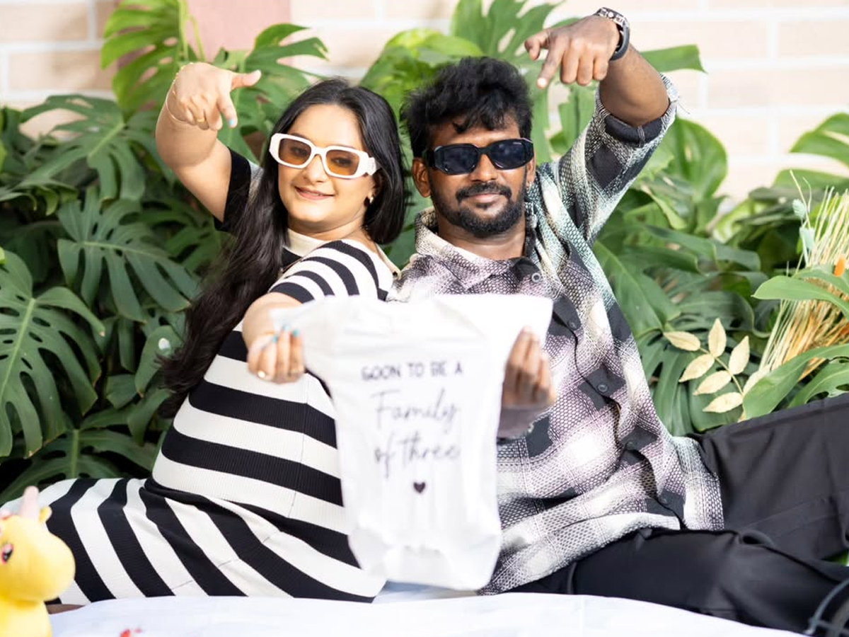 Comedian Mahesh Vitta tells good news (photos)6