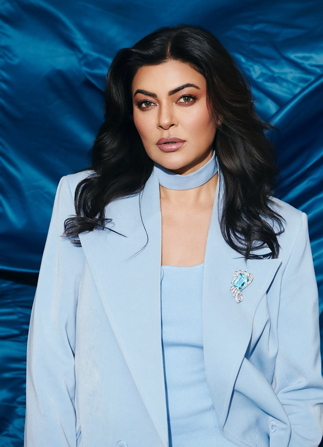 Sushmita Sen makes a style point in a blue suit7