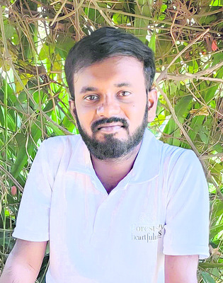 ఇళ్లల్లోకి చొరబడుతున్నాయి
2