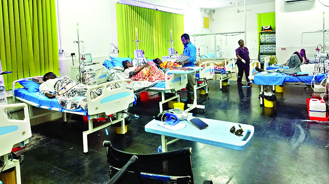డయాలసిస్ రోగులకు తప్పిన విద్యుత్ కష్టాలు 1